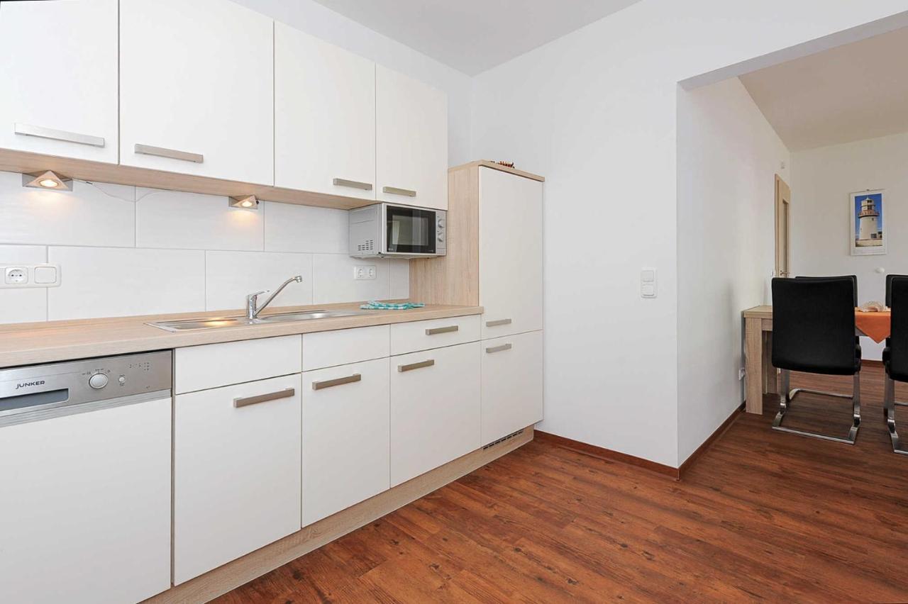 Haus Leuchtturm Apartment Bensersiel Ngoại thất bức ảnh