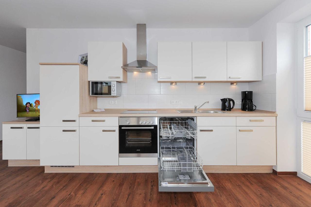 Haus Leuchtturm Apartment Bensersiel Ngoại thất bức ảnh