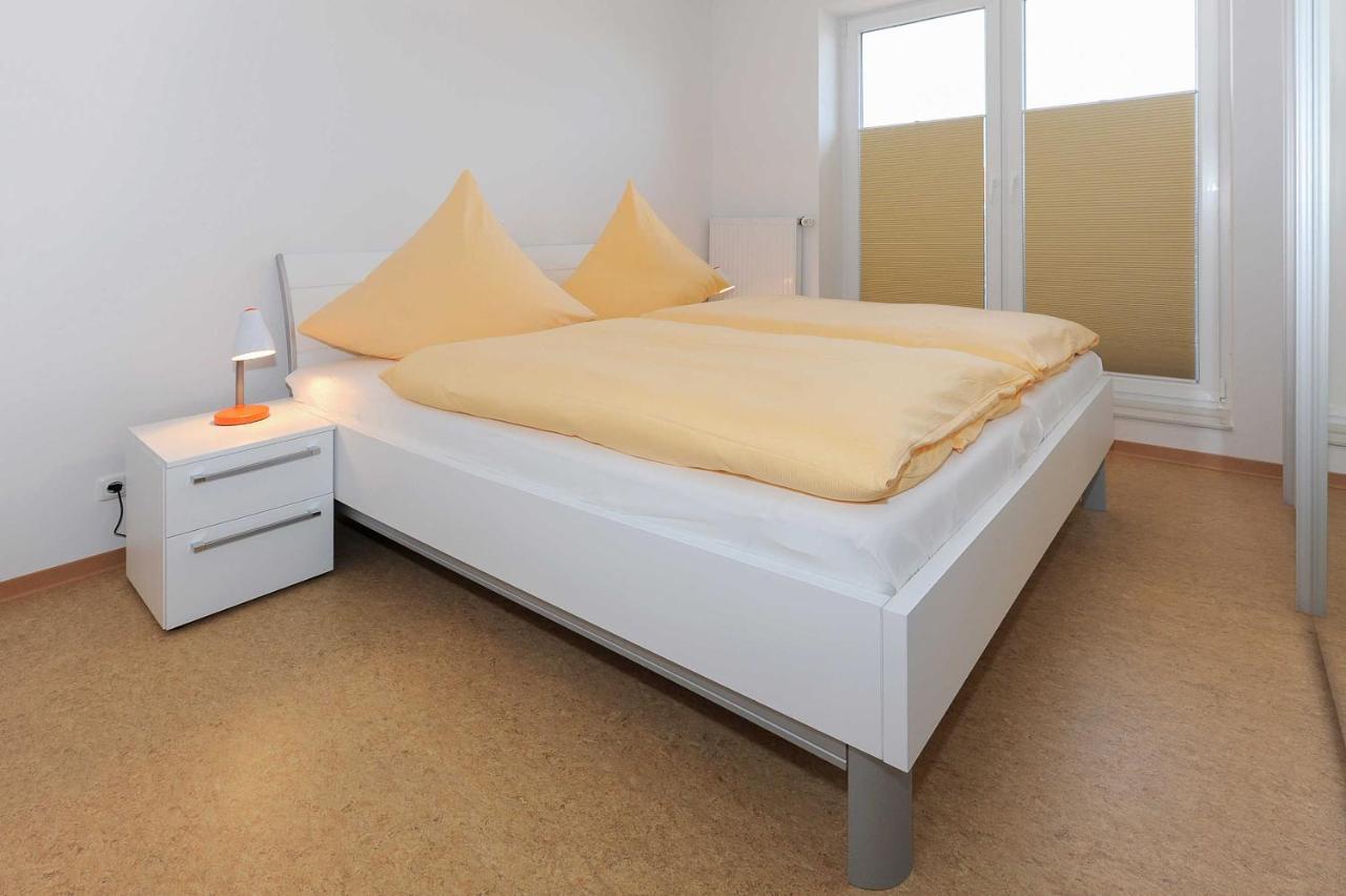 Haus Leuchtturm Apartment Bensersiel Ngoại thất bức ảnh