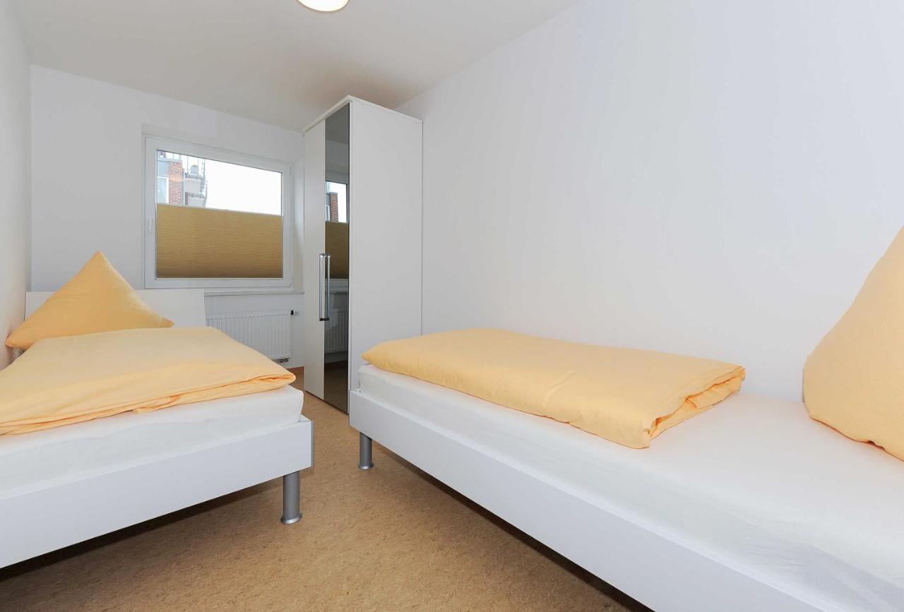 Haus Leuchtturm Apartment Bensersiel Ngoại thất bức ảnh