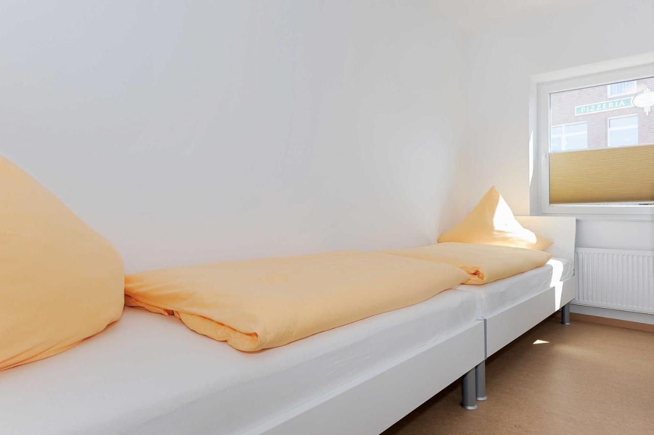 Haus Leuchtturm Apartment Bensersiel Ngoại thất bức ảnh